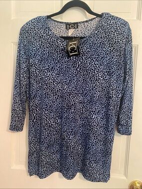 Blue Animal Print Short Sleeve Tee